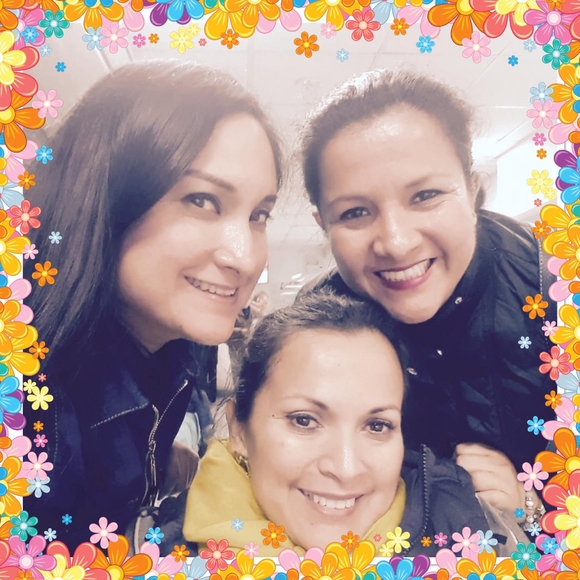 Meet your Posher, Mia - Picture 1 of 1